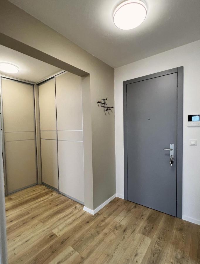 Cozy Stay Apartment Trencin Exterior foto