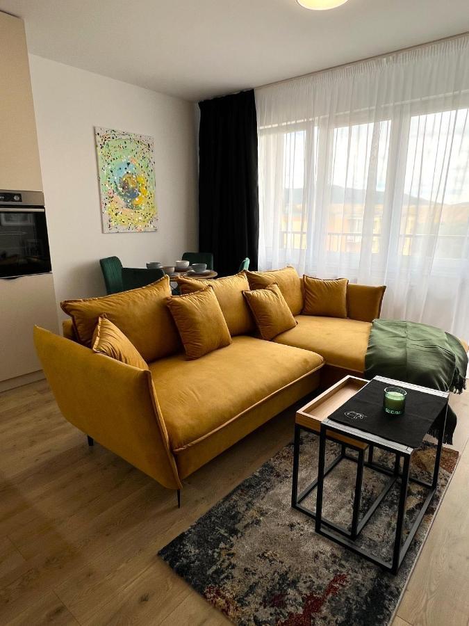 Cozy Stay Apartment Trencin Exterior foto