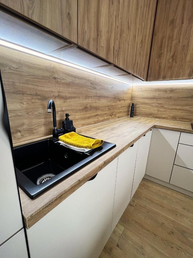 Cozy Stay Apartment Trencin Exterior foto